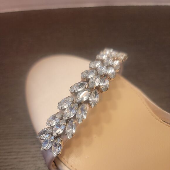 Jewel Badgley Mischka Mayra Ankle Strap sparkle Sandals Beige S6 Wedding or Prom - Picture 9 of 11